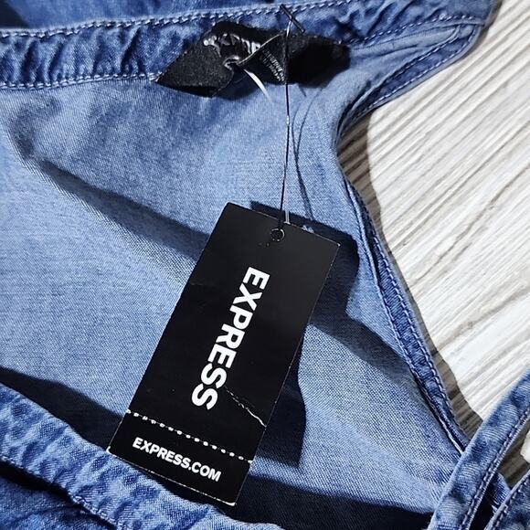 Express Chambray Off The Shoulder Crop Top Womens XS NWT - Picture 3 of 7